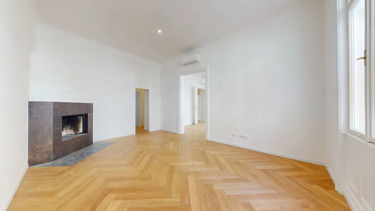 Urban living with style – modern 4-room period apartment in the 4th district