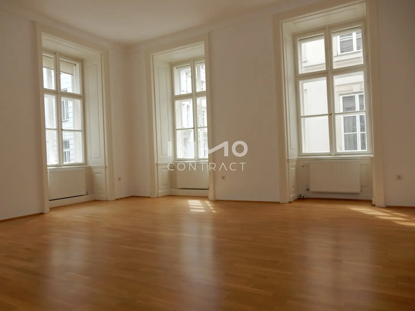 Open-ended No transfer fee Barrier-free 6-room office between Spiegelgasse and Dorotheergasse