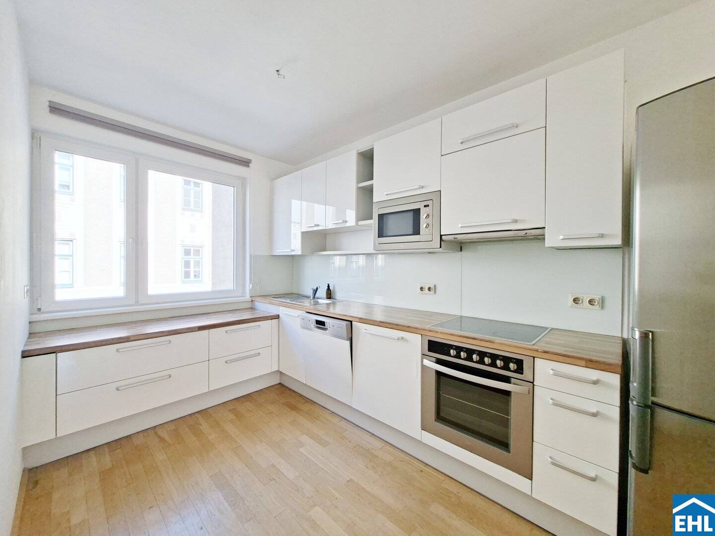 Attraktive 3-Zimmer Wohnung mit Loggia nähe der Mariahilfer Straße!