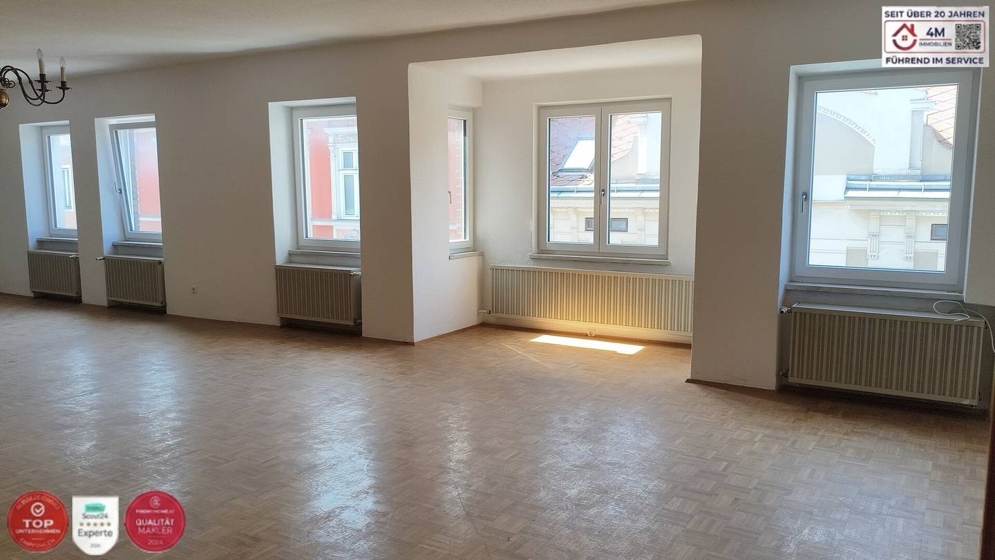 Stadtgebiet und doch im Grünen - Altbauwohnung mit historischem Charme in Waidhofen an der Thaya