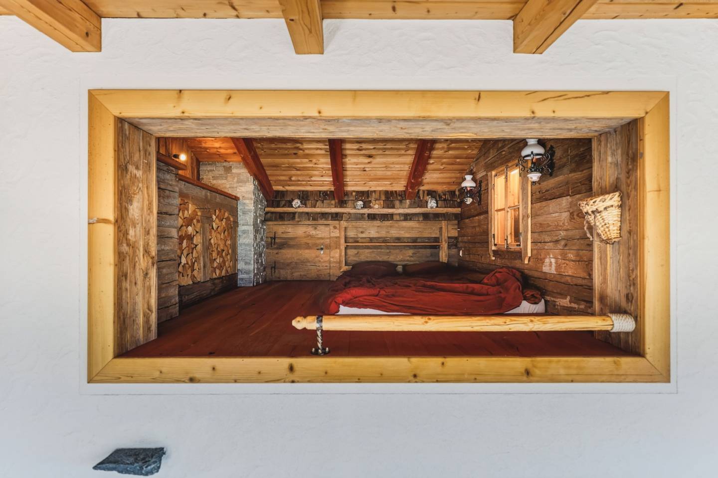 Anlegerwohnung mit Panoramablick und Garten