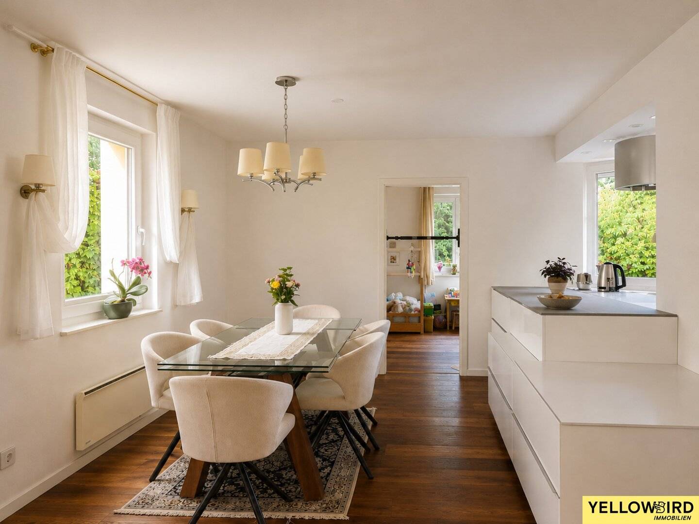 Möblierte 3,5-Zimmer-Wohnung mit Balkon, Klimaanlage und Gartenzugang in Ruhelage des 13. Bezirks