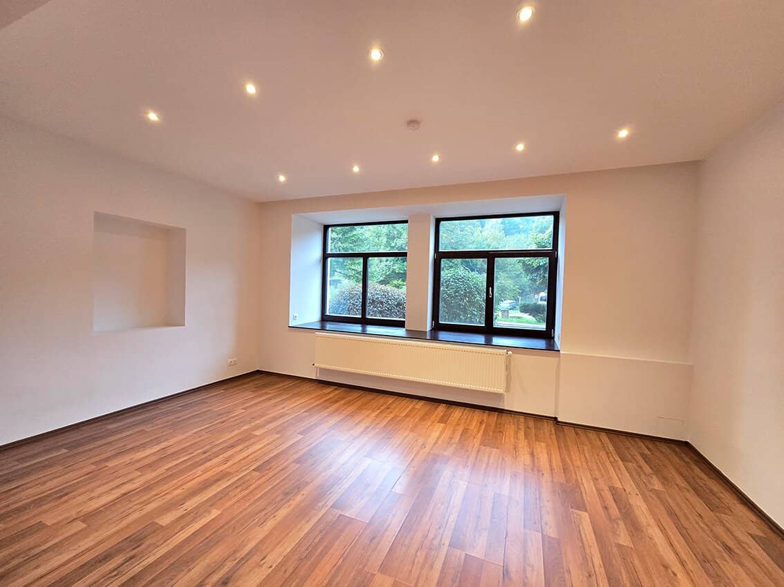 Open-ended lease Parking space Communal garden Virtual tour