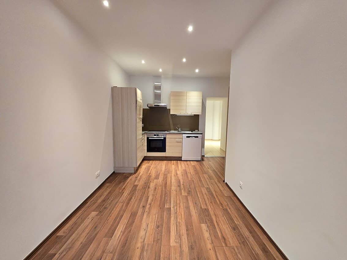 Open-ended lease Parking space Communal garden Virtual tour