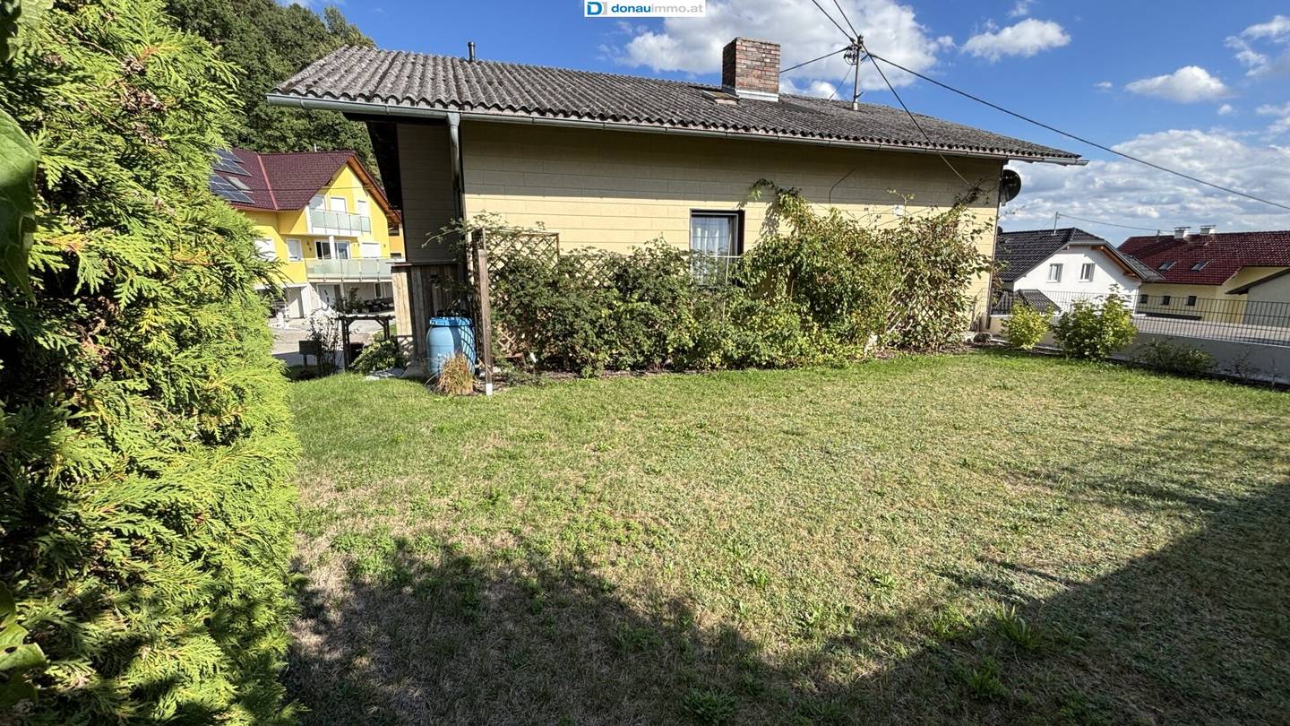 Charmantes 4-Zi-Einfamilienhaus mit Garten, Balkon &amp; Garage in Feldkirchen a.d. Donau!