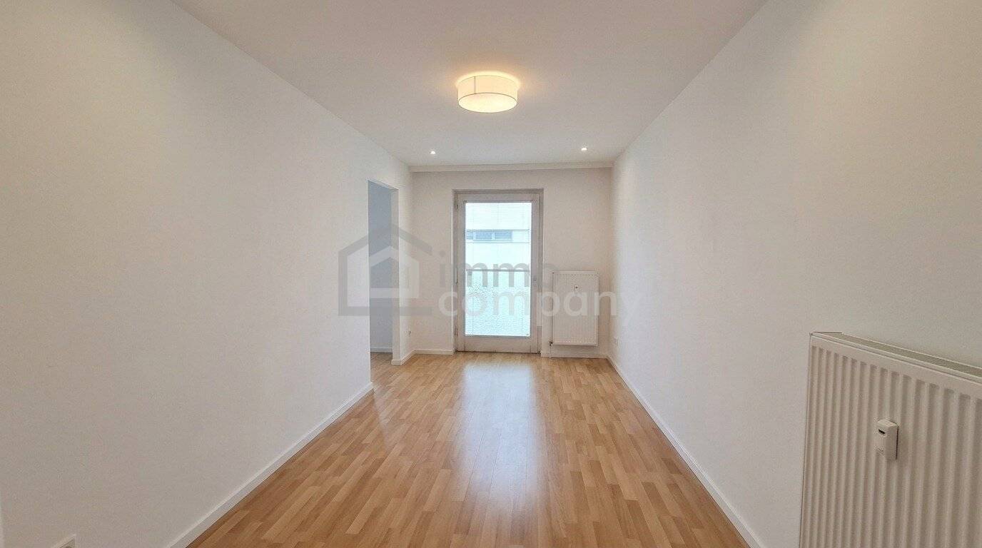 Spacious 4-room apartment, 101 m², fully renovated, 1120 Vienna