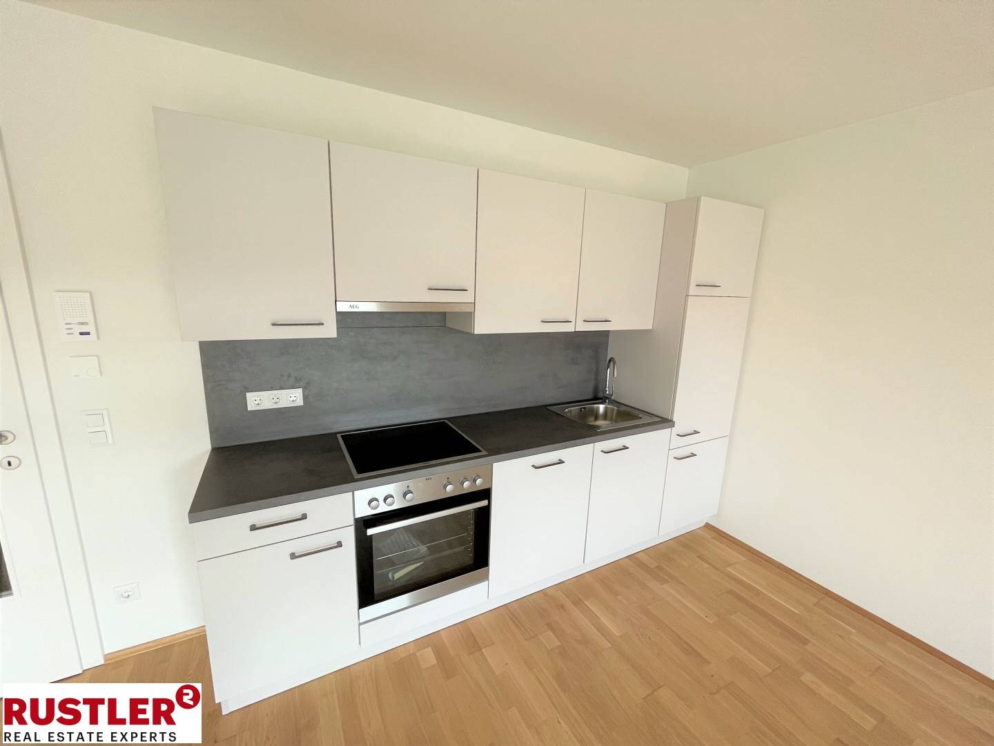 Helle Wohnung mit großem Balkon im energieeffizienten Neubau