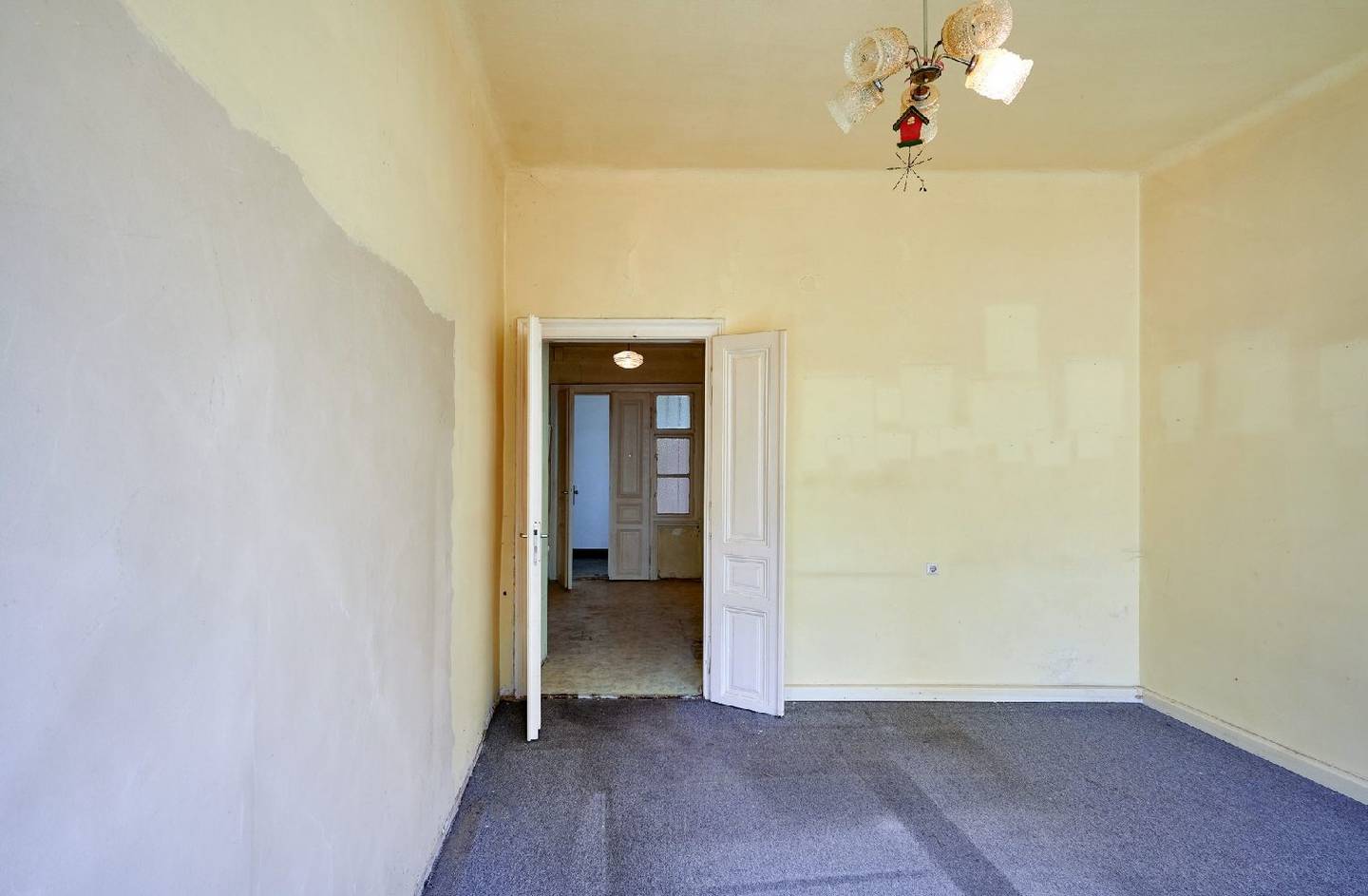 Erdgeschosswohnung near Prater with lift and immediate availability