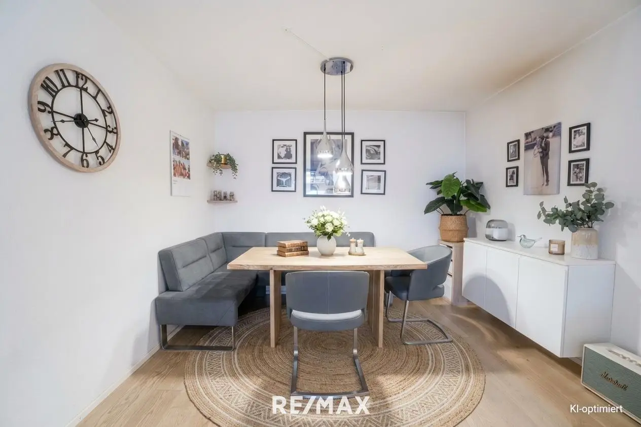 Spacious family apartment with communal garden