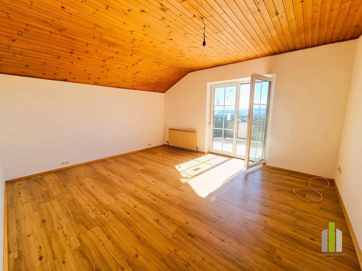 Sonnige Wohnung mit Südostterrasse und Panoramablick
