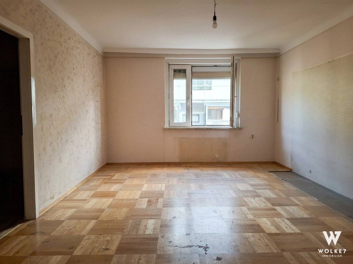 Quiet 3-room condominium – renovation project with great potential in 1210 Vienna