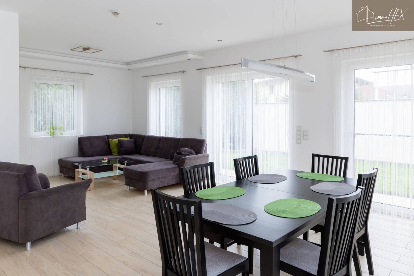 Familienwohnung mit Fußbodenkühlung und Garten