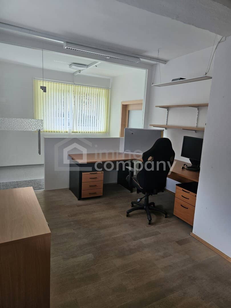 Helles &amp; geräumiges 27 m² Büro – bei Bedarf flexibel erweiterbar