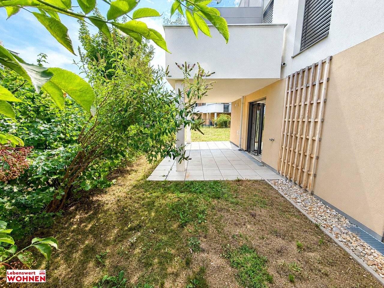 Garden apartment with POOL | Sustainable heating and cooling system | only 20 minutes to VIENNA