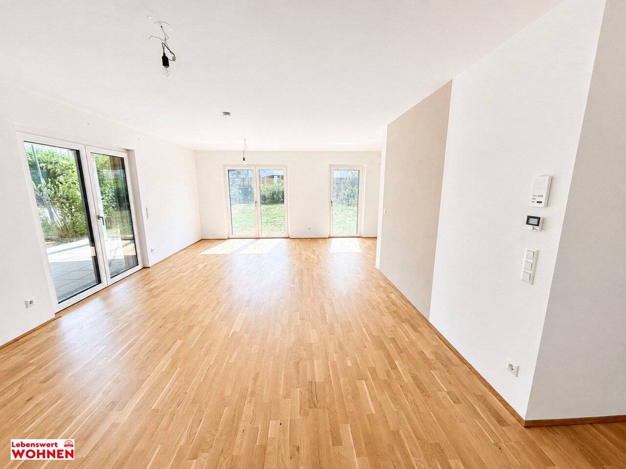 Garden apartment with POOL | Sustainable heating and cooling system | only 20 minutes to VIENNA