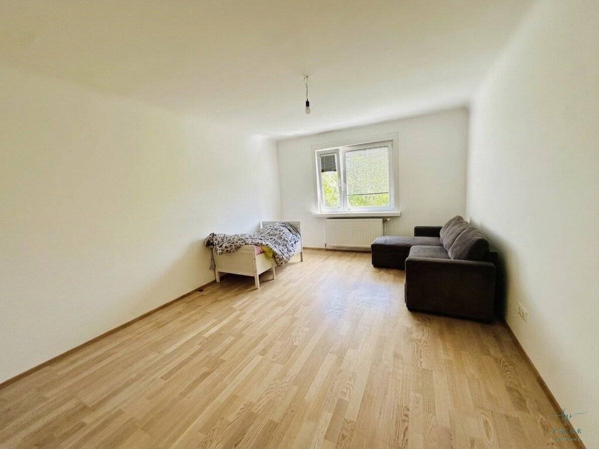 Cozy bright 2-room apartment with perfect transport links in 1230 Vienna