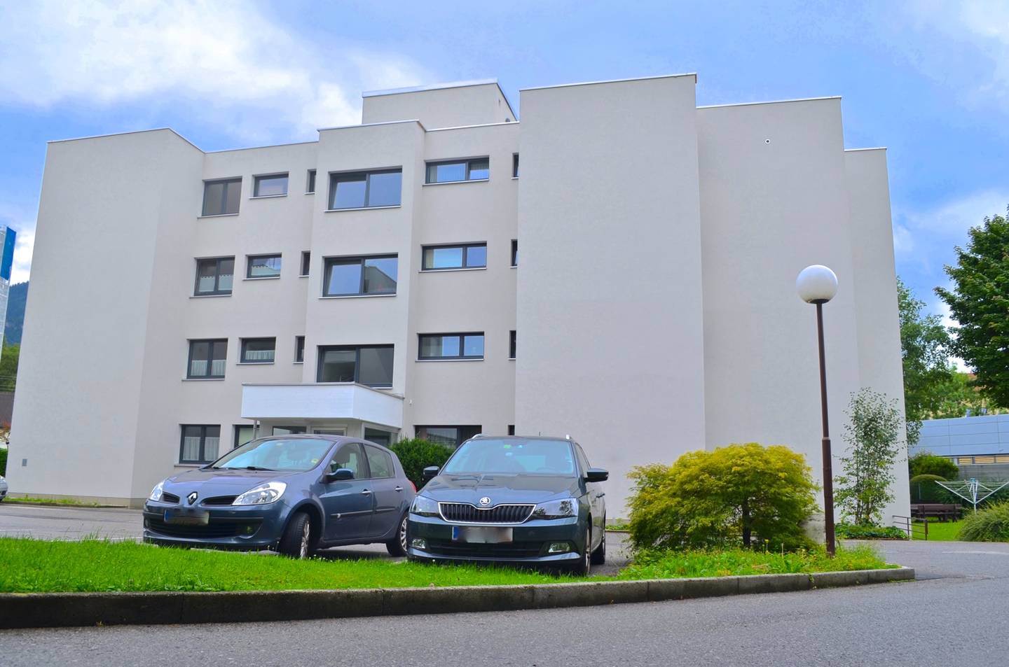 Bright apartment in popular Heimgarten with elevator