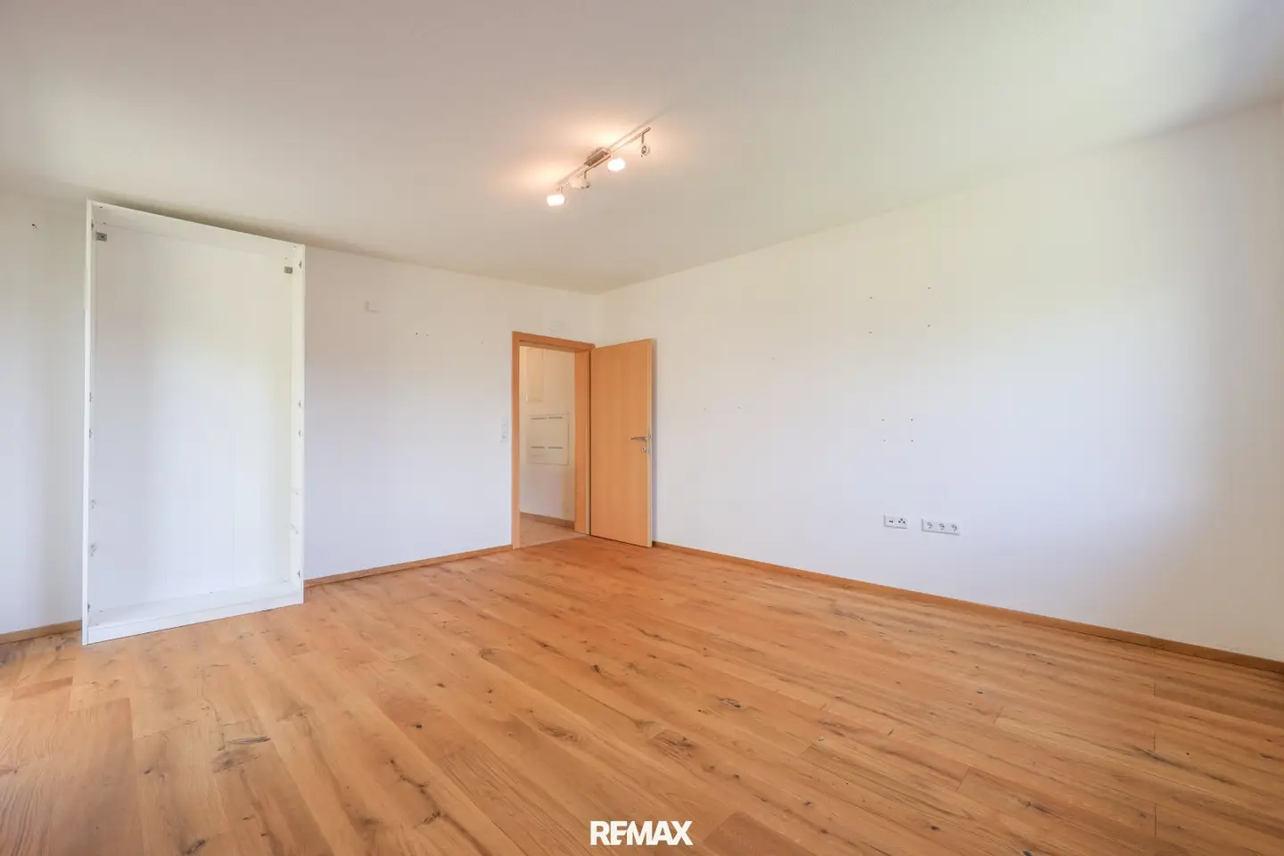 Großzügige Wohnung mit Garten in sonniger Aussichtslage – Mietkauf möglich!