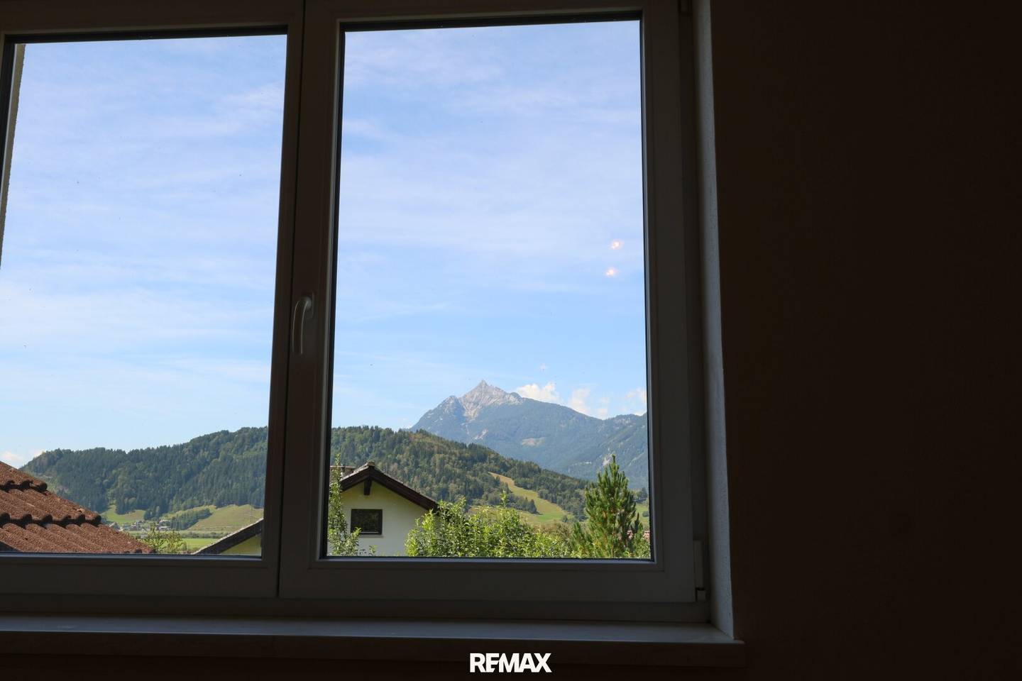 Großzügige Wohnung mit Garten in sonniger Aussichtslage – Mietkauf möglich!