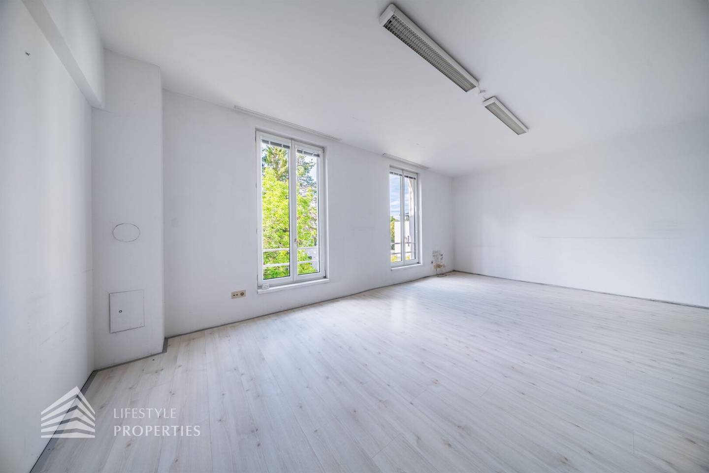 Spacious studio apartment in Wiener Neustadt