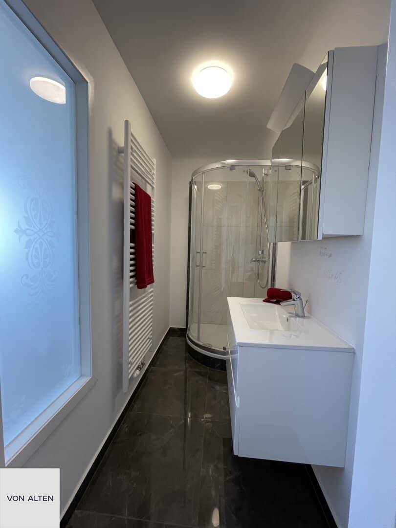 Bestandsfrei: 3-Zimmer-Dachgeschosswohnung mit 13 m² Terrasse