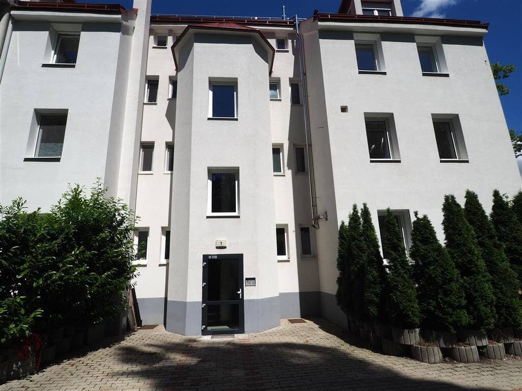 Charming 2-room apartment with balcony in Ebreichsdorf – ideal start to homeownership
