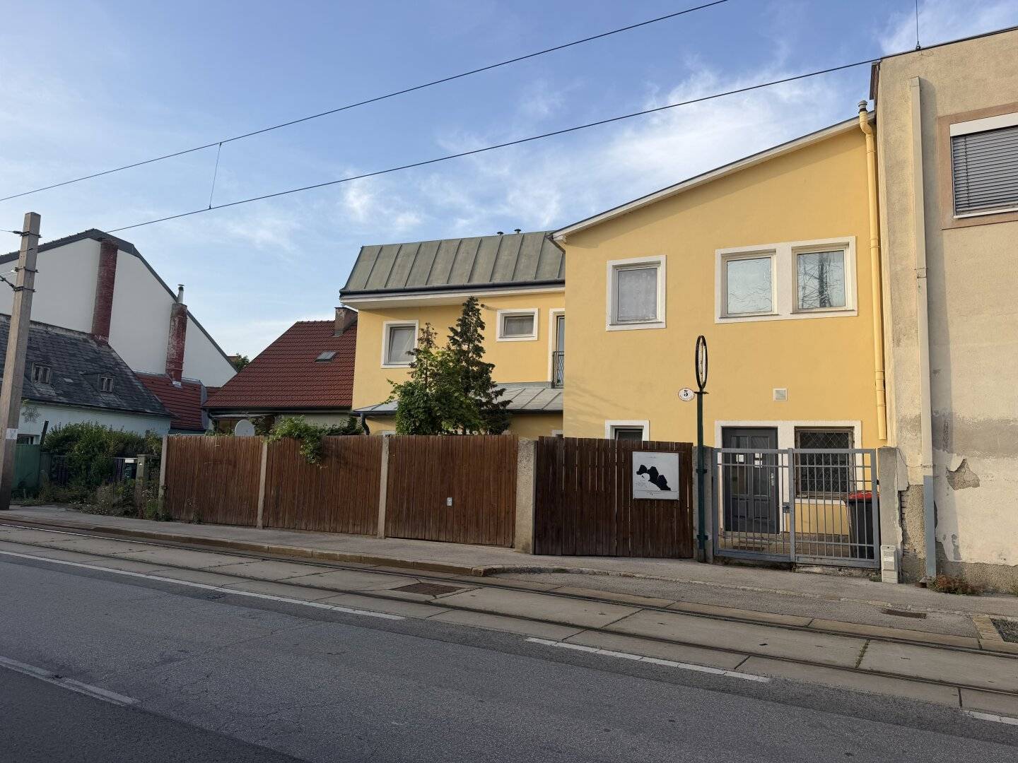 3-room apartment in Baden only a few steps from the train station