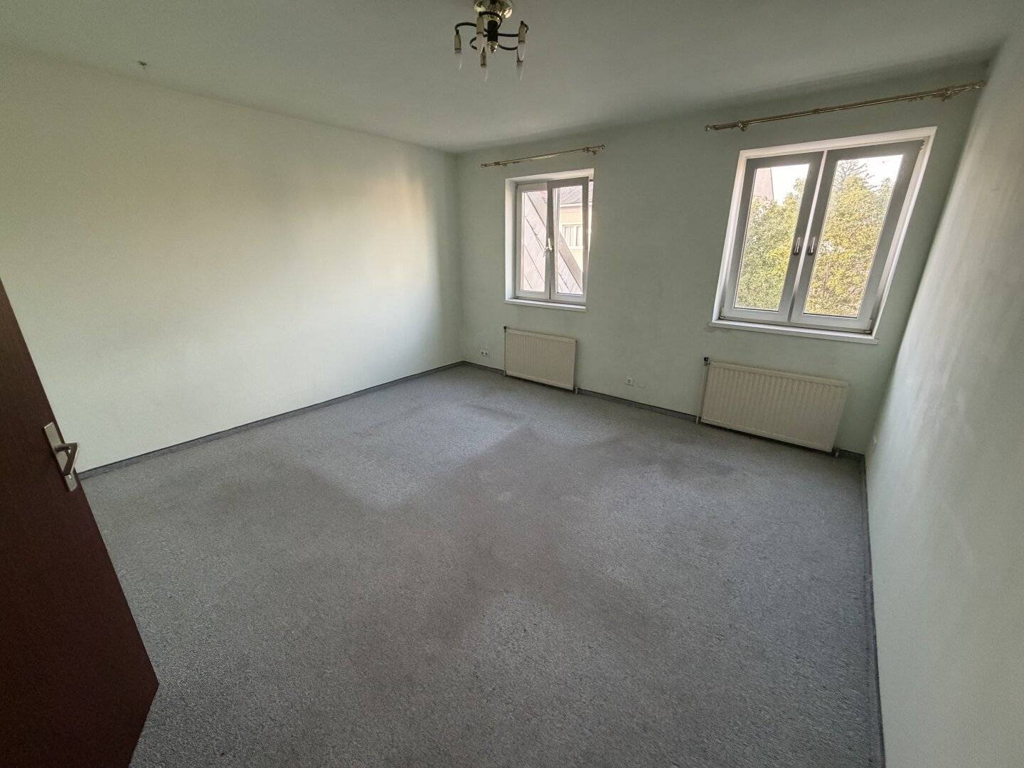 3-room apartment in Baden only a few steps from the train station