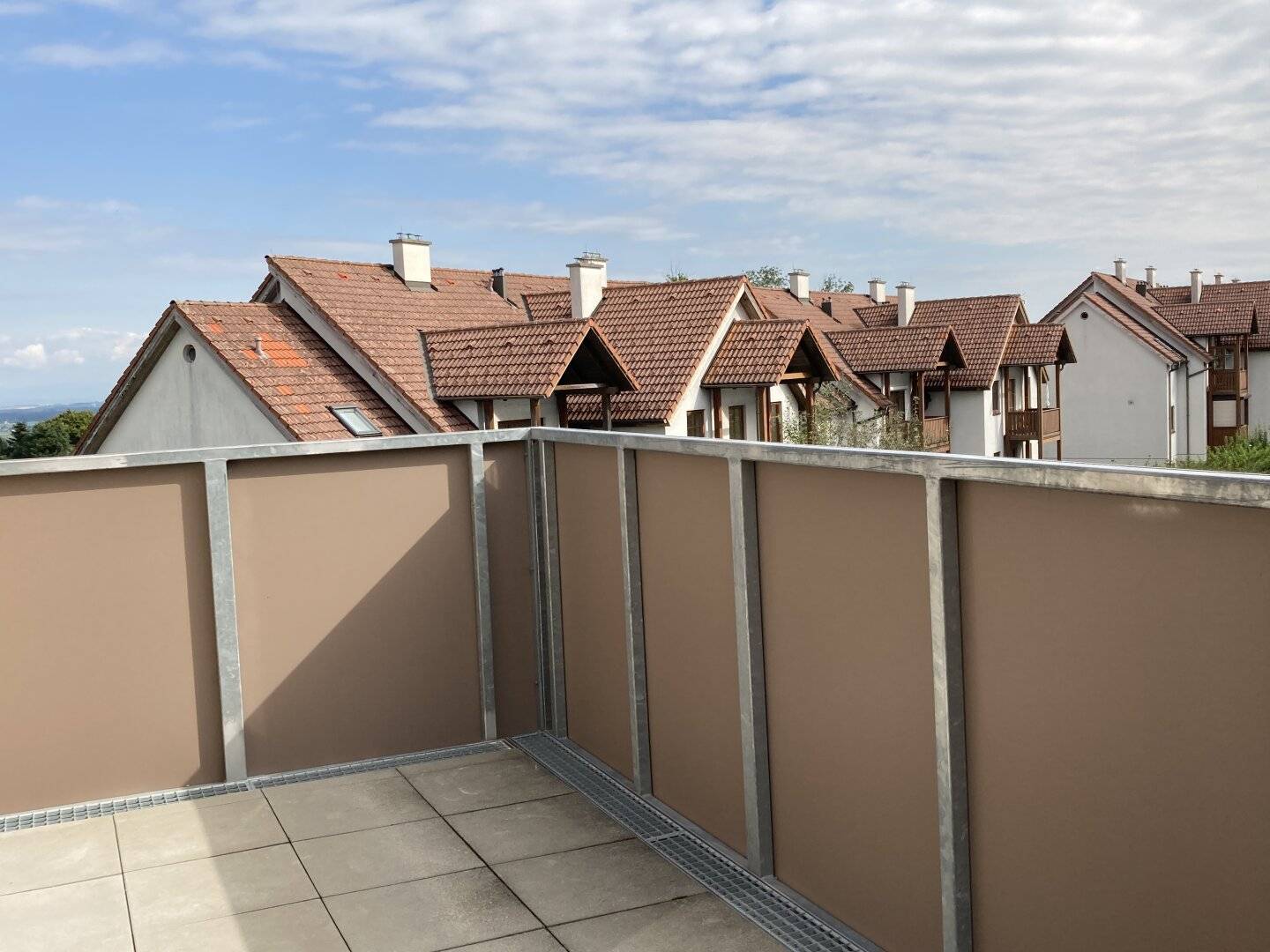 Wohnen mit Ausblick – charmante 2-Zimmer-Wohnung in Behamberg