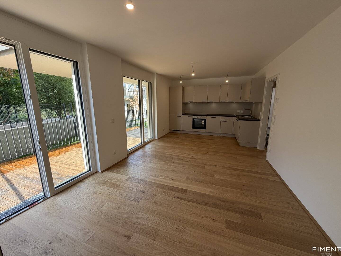 First occupancy 2-room ground floor apartment in new development project 2 outdoor areas