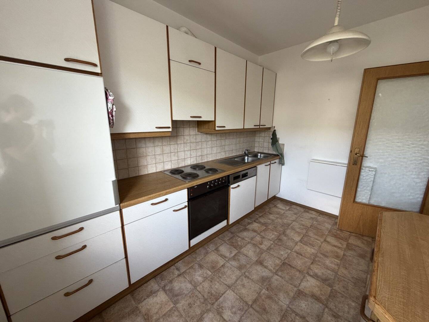 2 Zimmerwohnung mit ca. 55m², Loggia und Autoabstellplatz zu verkaufen!