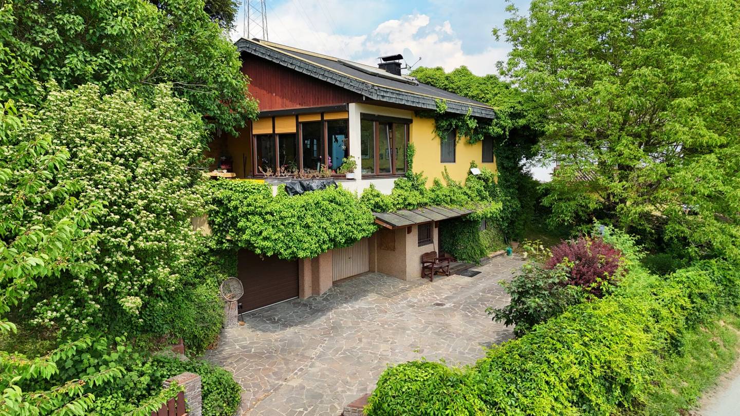 Charmantes 3-Zi-Haus in Lasseinerbucht, 96m², Loggia, Garage, 2 Bäder,