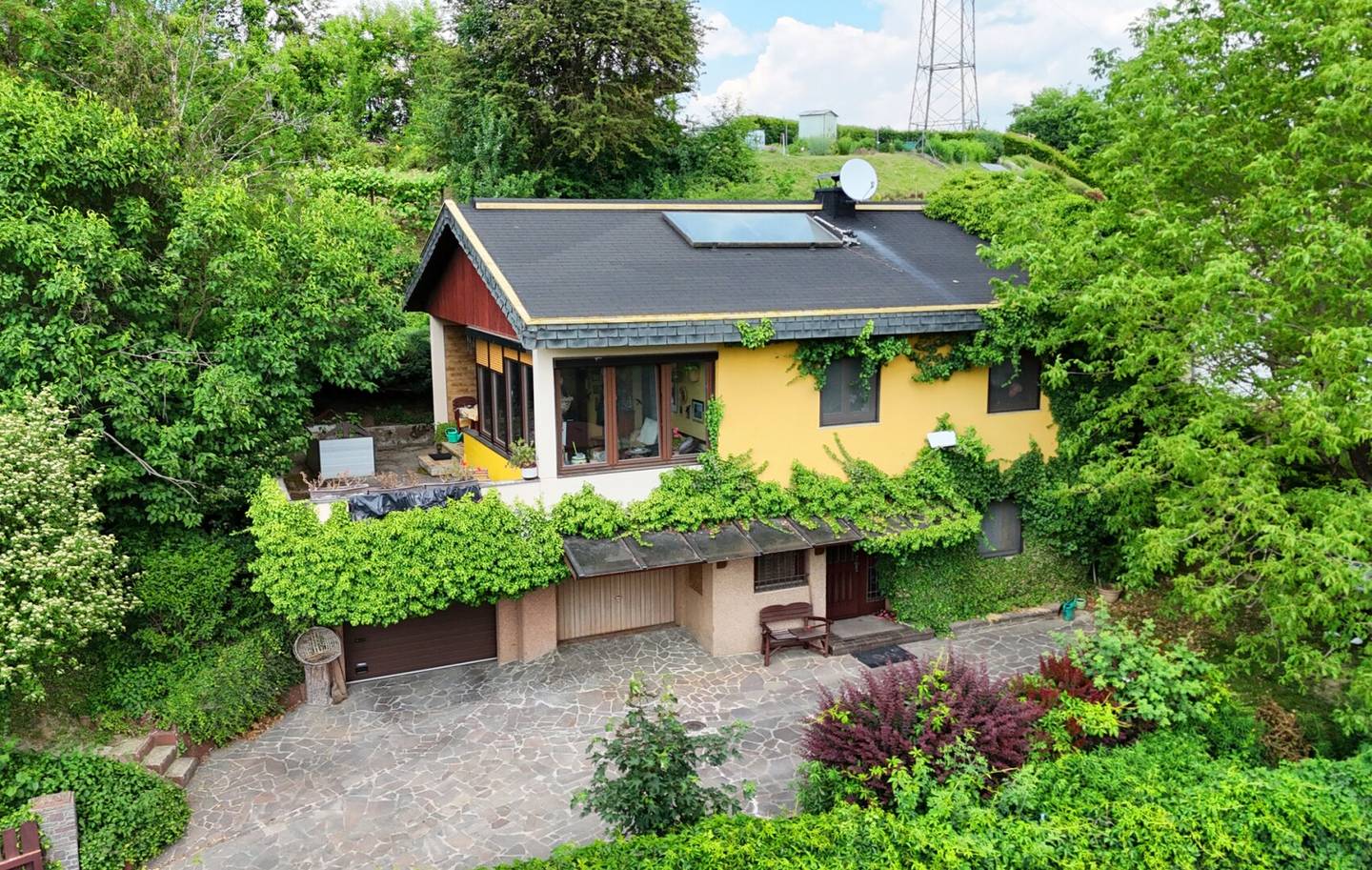 Charmantes 3-Zi-Haus in Lasseinerbucht, 96m², Loggia, Garage, 2 Bäder,