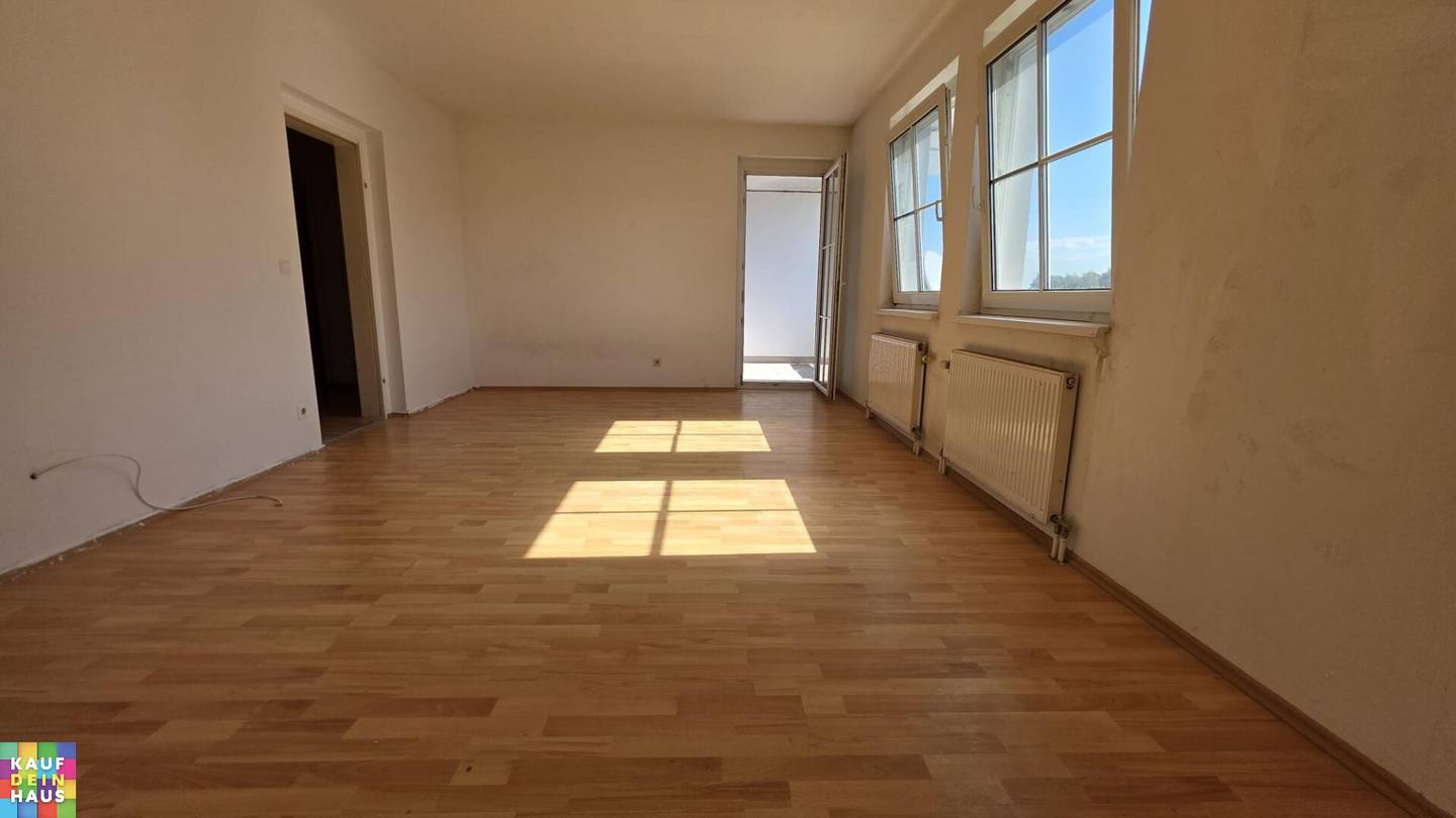 3-room apartment with loggia unlimited tenancy rent including heating costs