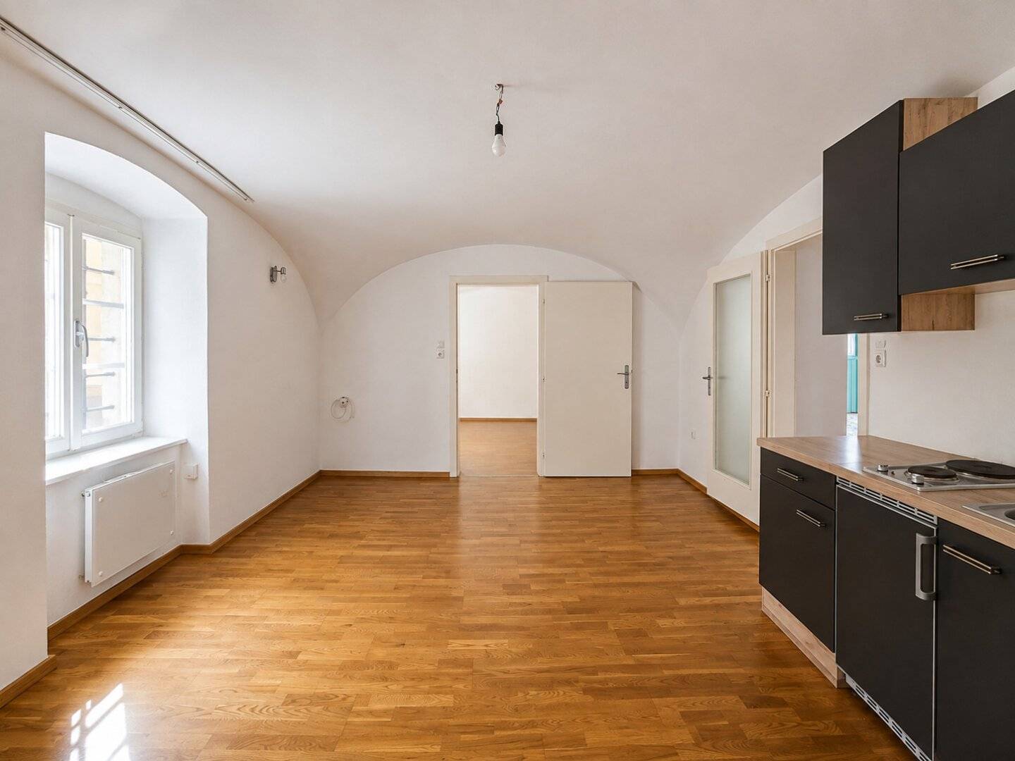 2-Zimmer-Erdgeschosswohnung im Brucker Stadtzentrum