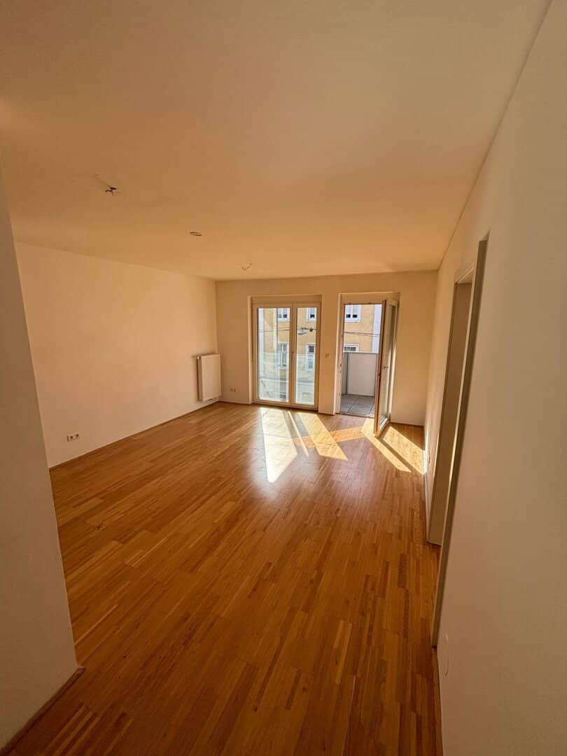 Modern 2-room apartment with balcony in Graz