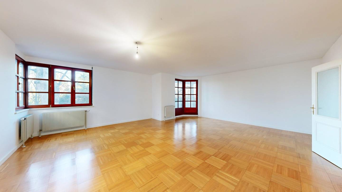 Large 4-room apartment near Küniglberg | Loggia | 2 bathrooms | breathtaking green quiet location
