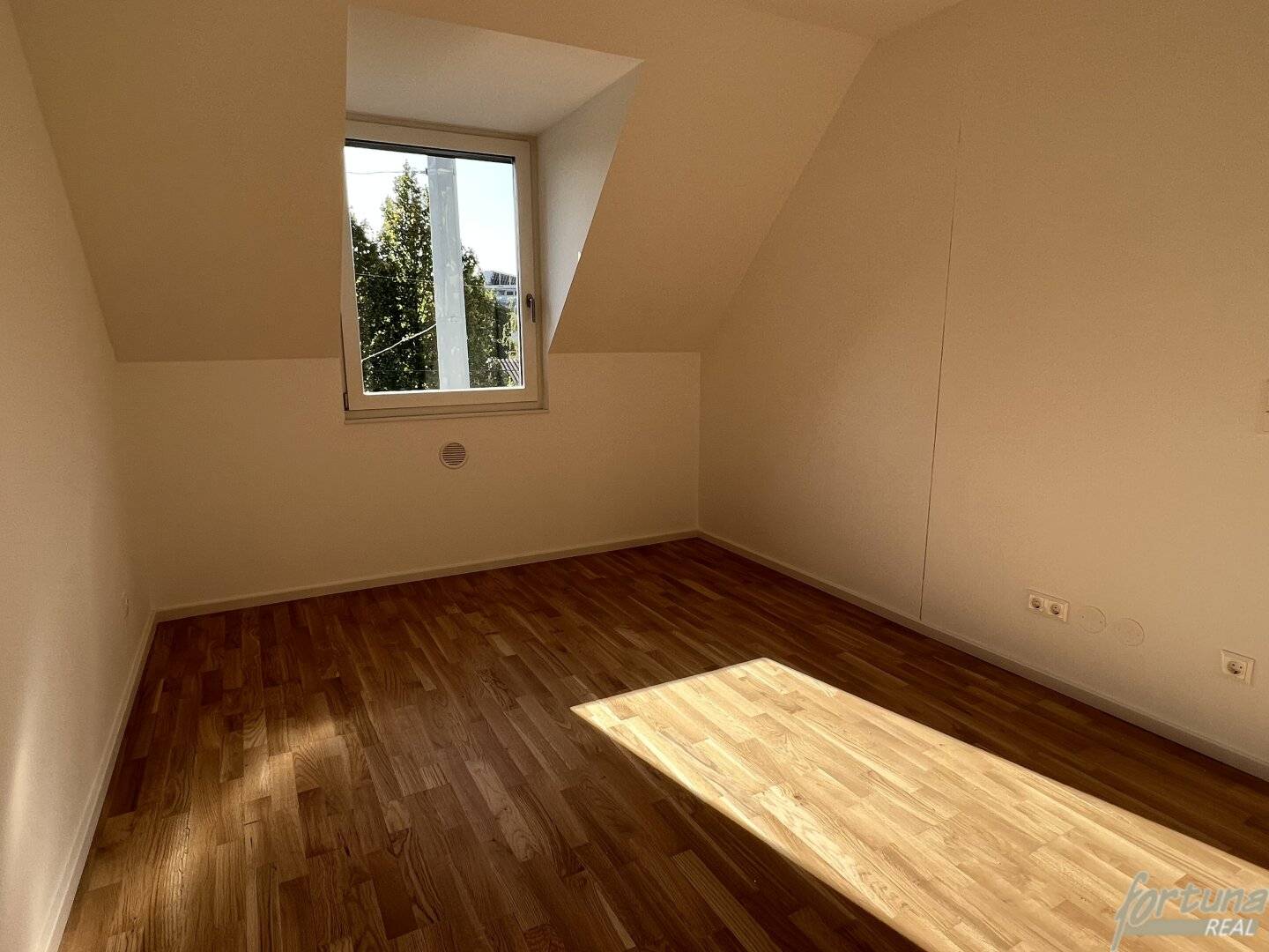 Attic apartment - Sauna and fitness area in the heart of Auhof