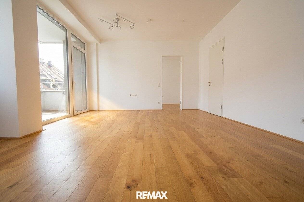 LINZ | VOLKSGARTENVIERTEL – barrierefreie Eigentumswohnung mit Küche &amp; Balkon in TOP-LAGE!