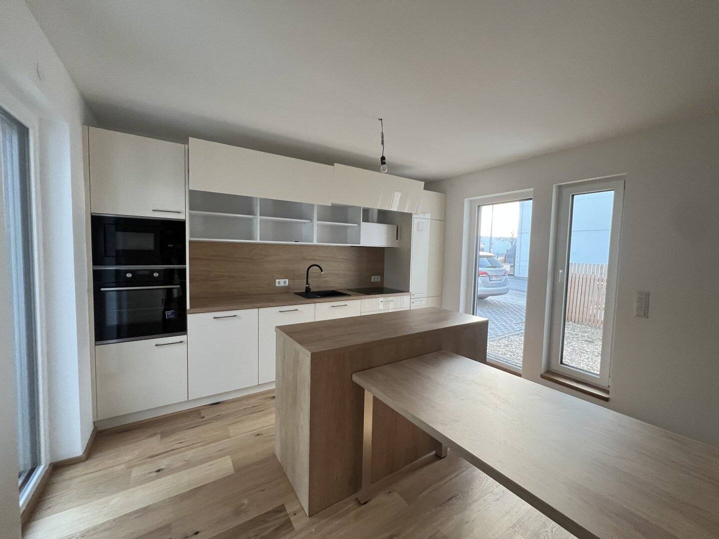 High-quality end terraced house turnkey incl. 1 parking space in Stipcakgasse