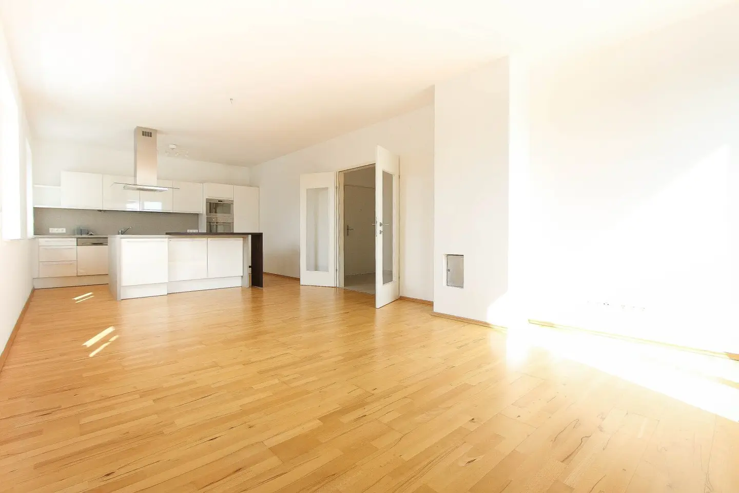 Spacious living at the highest level with terrace!