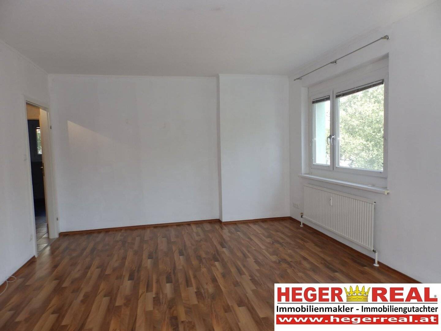 2 room loggia elevator
