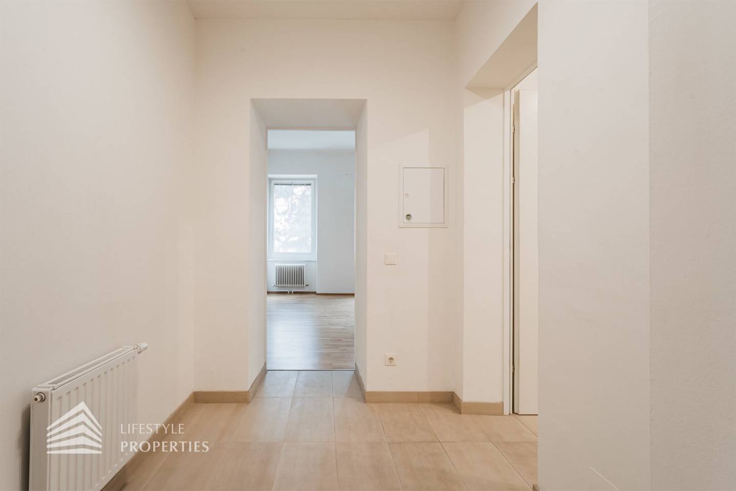 Beautiful 2-room apartment near Steiner Tor