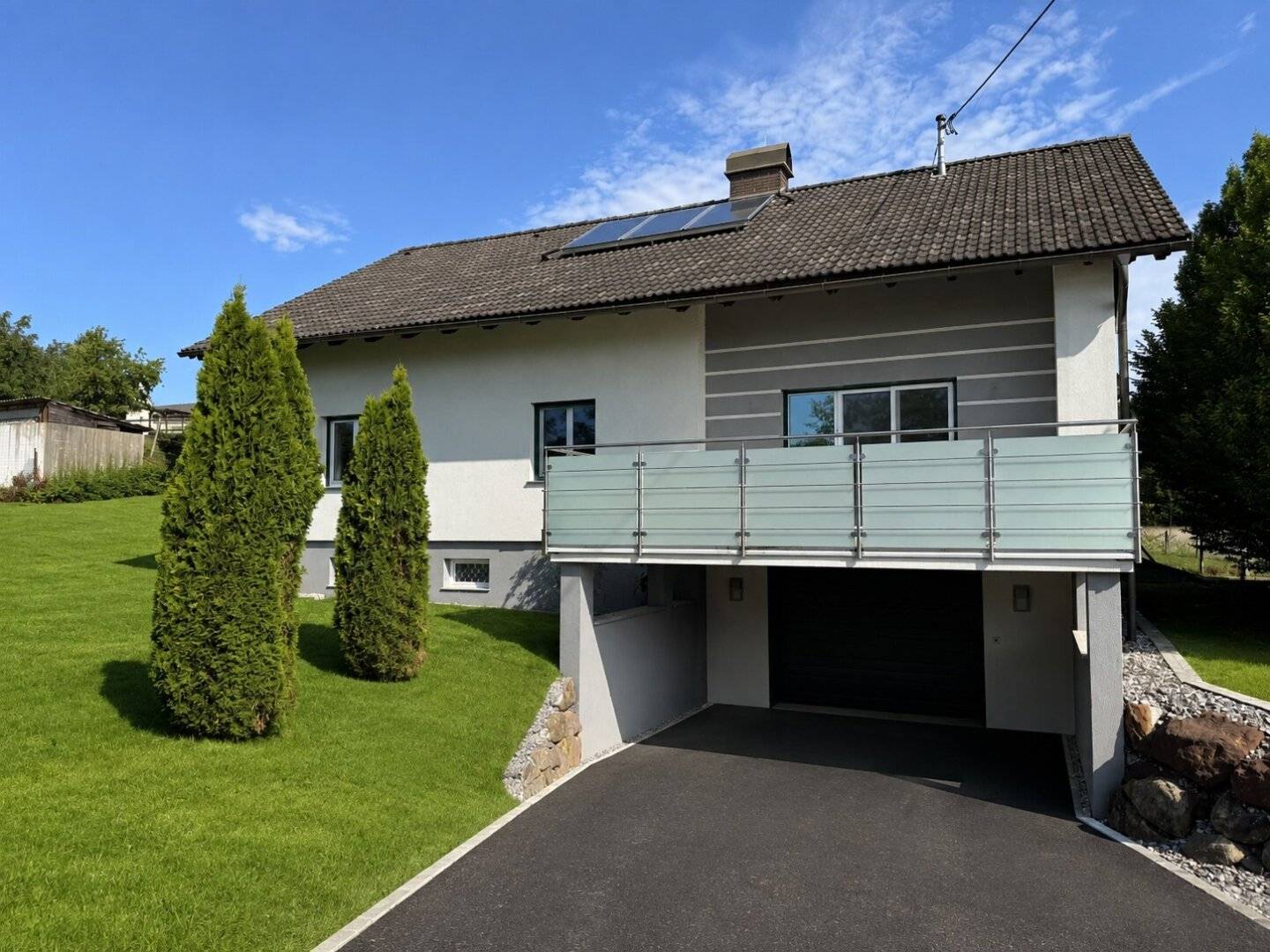 Großhartmannsdorf! Tolles Einfamilienhaus in perfekter sonniger Ruhelage!