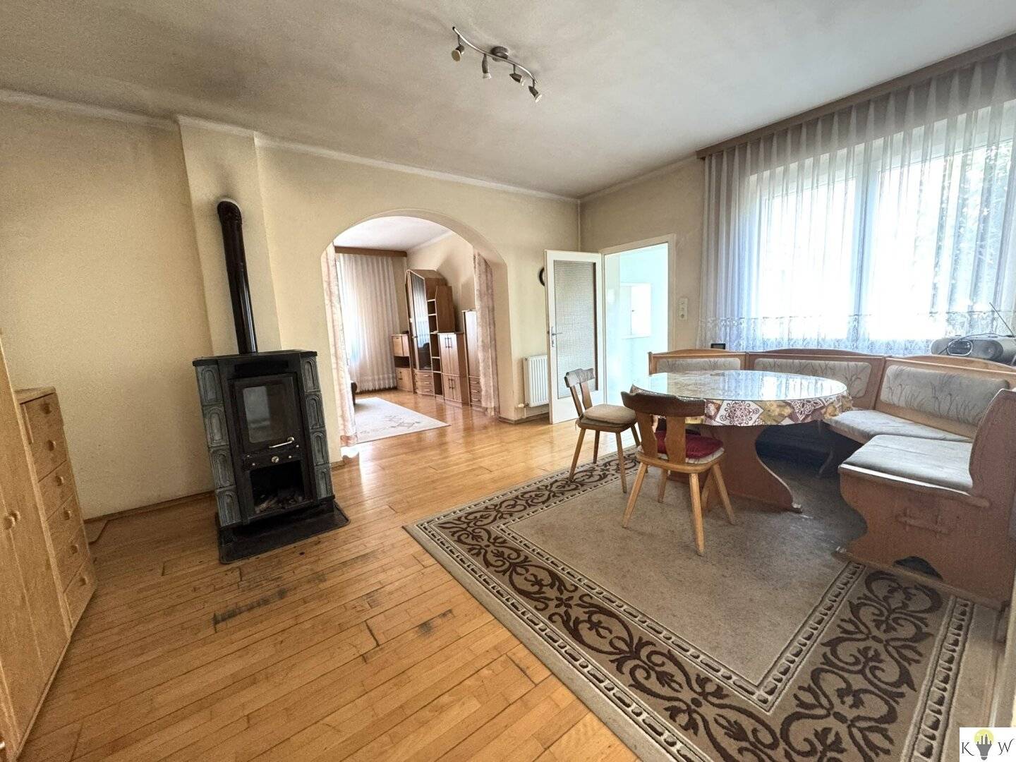 Spacious single family house with plenty of space and versatile usage options in Wallern