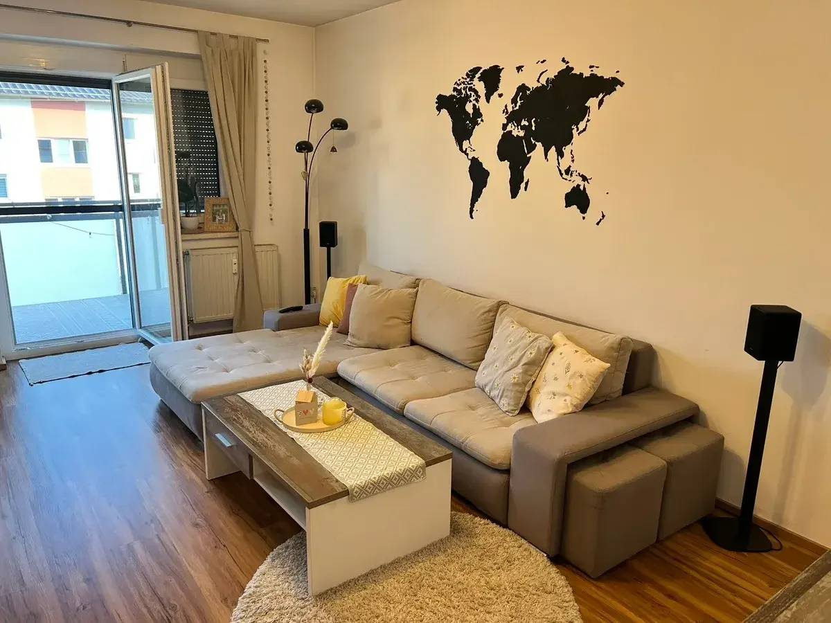 Moderne 3-Zimmer-Eigentumswohnung mit Balkon und Garage