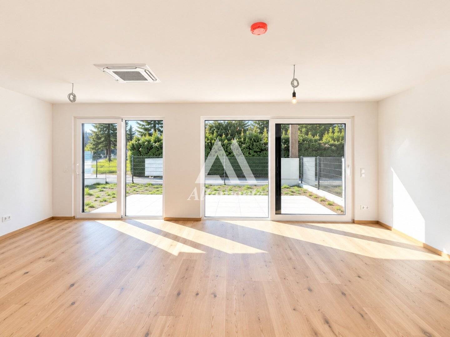 Showpiece - Idyllic Home with City Connection