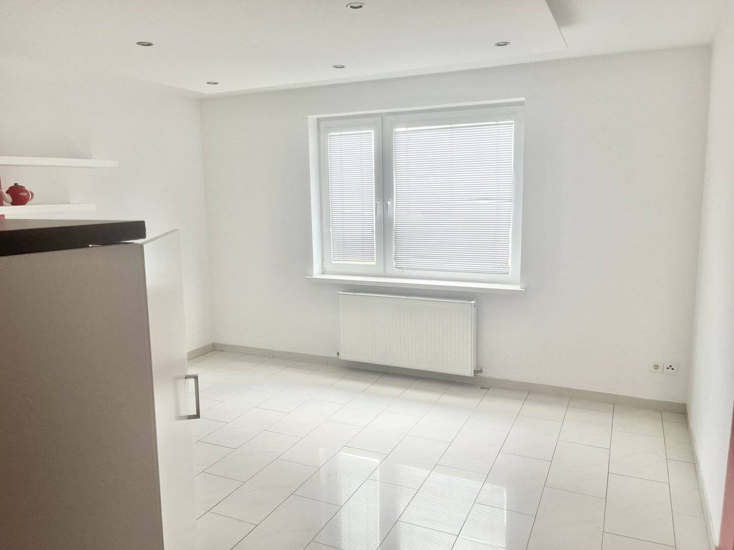 KOMPAKT &amp; GUT AUFGETEILT - Helle 2-Zimmer Wohnung mit Lift und Balkon