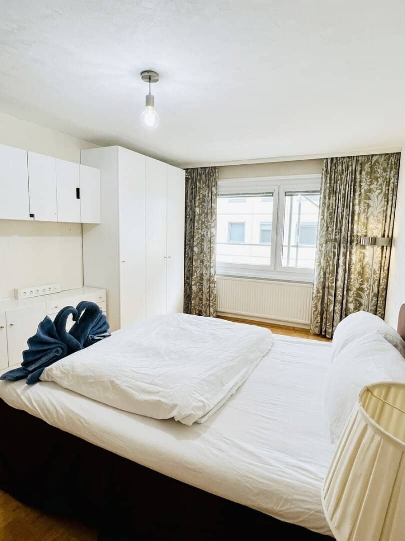 Attractive 3-room apartment with loggia and garage parking space