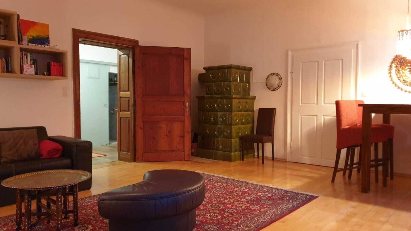Altbau-Wohnung trifft See- &amp; Zentrumsnähe in Gmunden !!